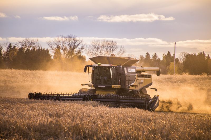 CLAAS-JD Lexion Bridge