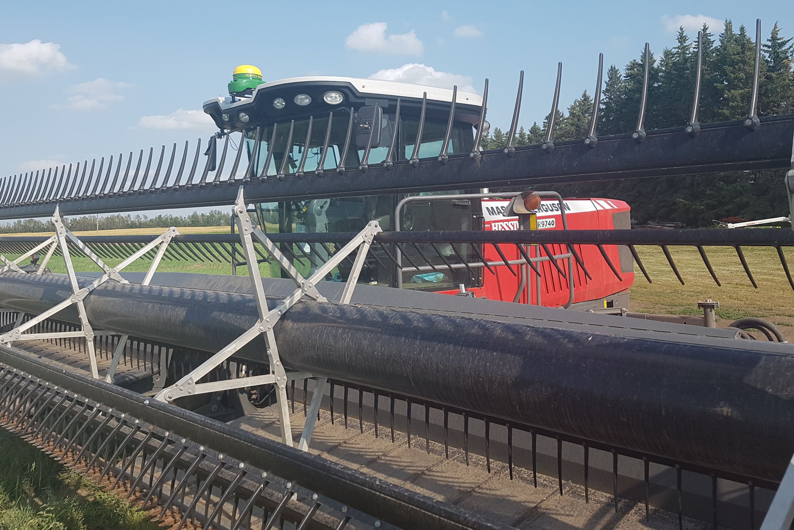 Massey Swather (97xx/98xx)