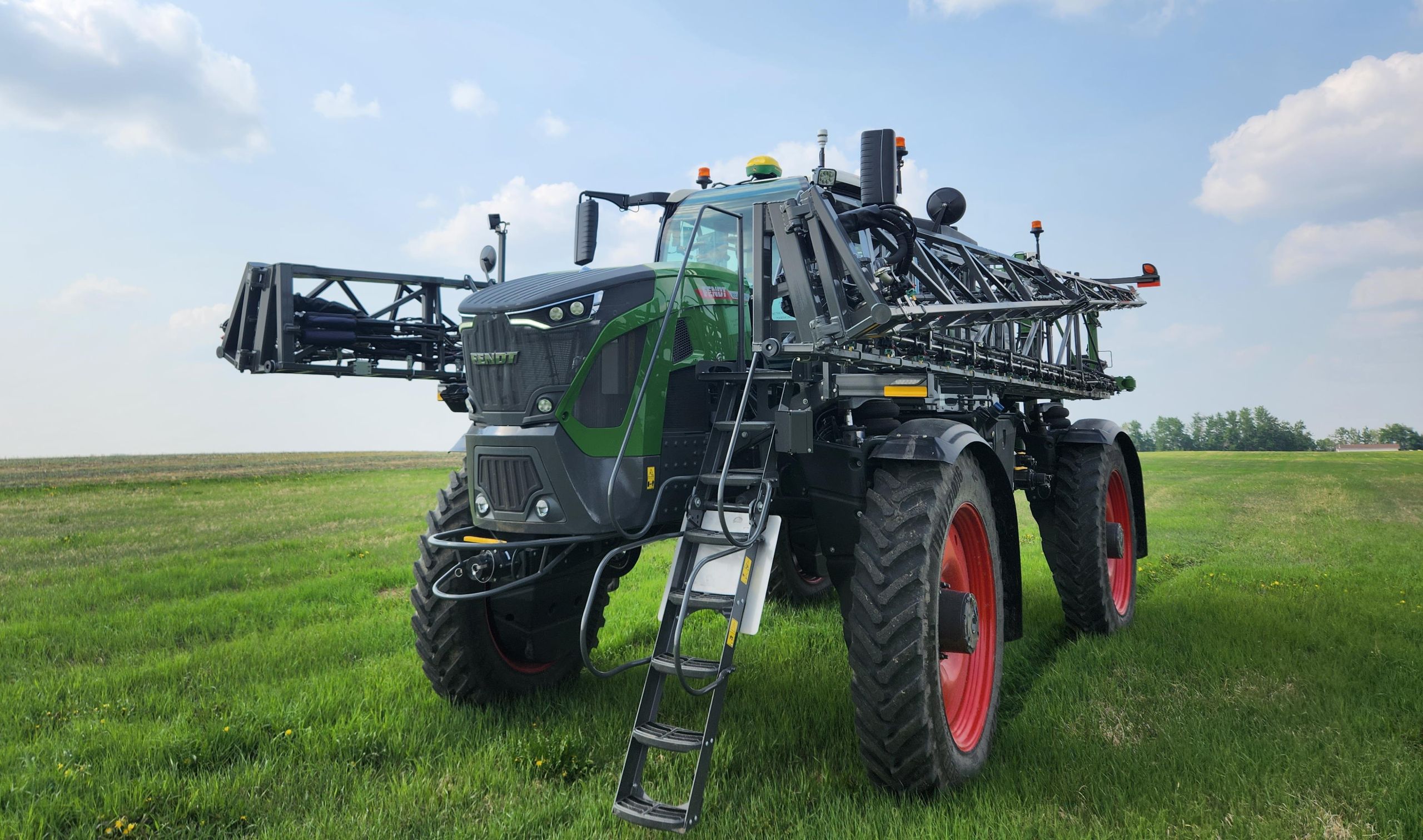 AGCO-JD Rogator 932-937 SERIES